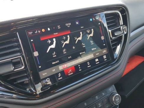 Certified 2023 Dodge Durango R/T w/ Tow 'N Go Package AWD/4WD image 16