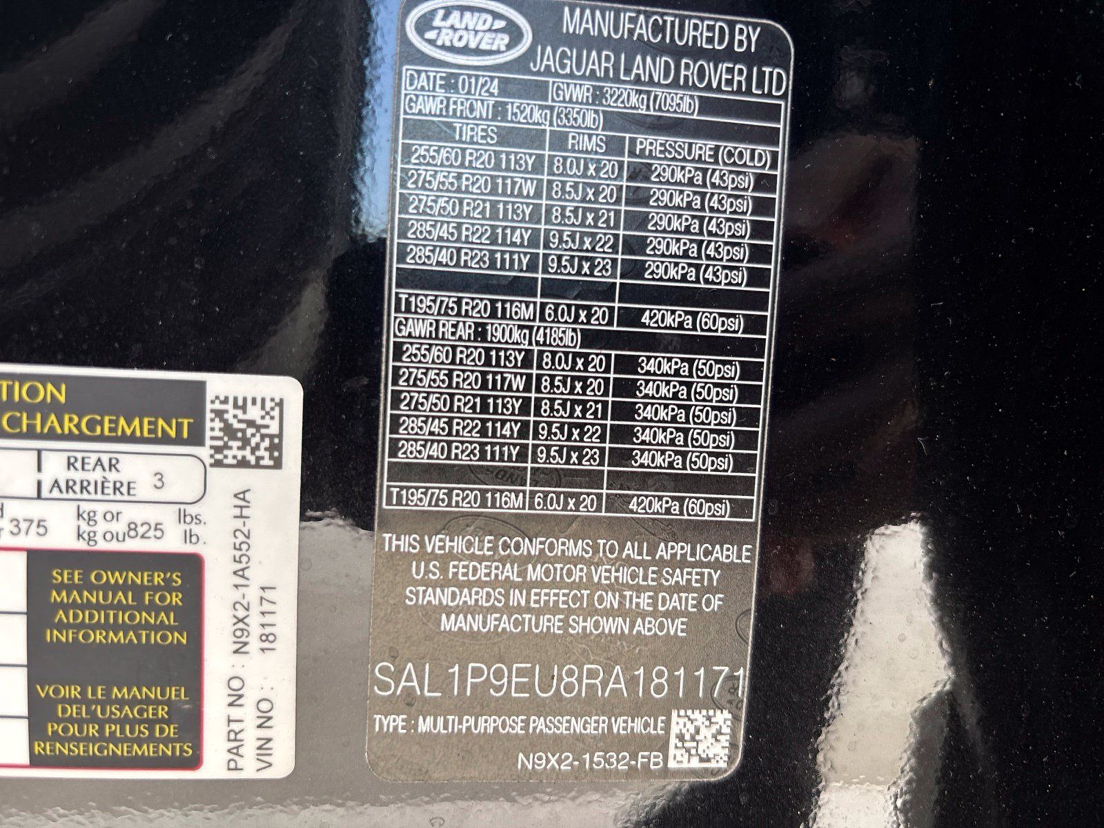 Used 2024 Land Rover Range Rover Sport SE AWD/4WD image 10