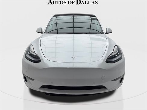 Used 2021 Tesla Model Y Long Range image 4