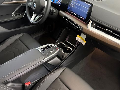 New 2026 BMW X1 xDrive28i w/ Convenience Package AWD/4WD image 28