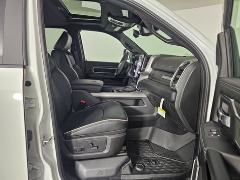 New 2026 RAM 3500 Laramie w/ Night Edition AWD/4WD image 39