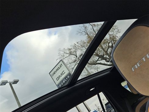 New 2026 Chevrolet Equinox ACTIV w/ Safety and Technology Package image 19