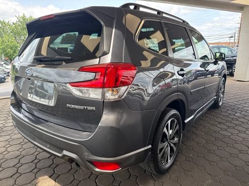 Used 2023 Subaru Forester Limited AWD/4WD image 6