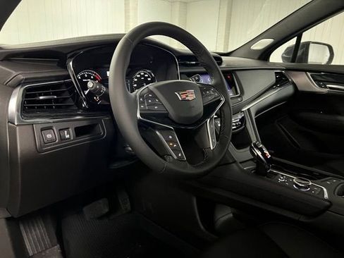 New 2025 Cadillac XT5 Premium Luxury w/ LPO, Floor Liner Package image 14