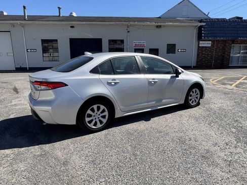 Used 2023 Toyota Corolla LE FWD image 10