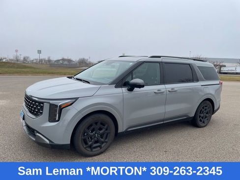 Used 2025 Kia Carnival SX Prestige image 6