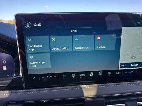 New 2026 Lincoln Corsair Premiere image 21