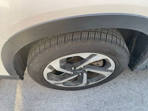 Used 2022 Subaru Forester Touring image 10