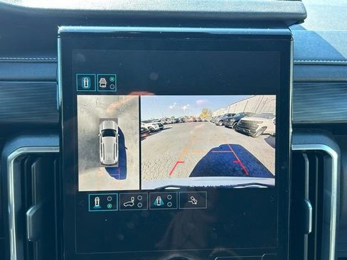 Certified 2025 GMC Acadia Elevation image 25