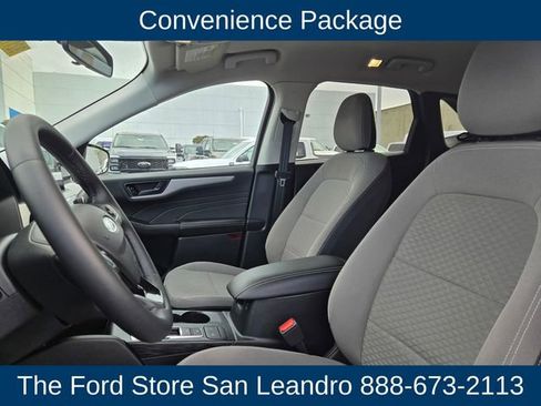 Certified 2022 Ford Escape SE w/ SE Sport Appearance Package image 16