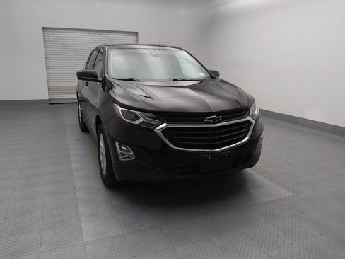 Used 2020 Chevrolet Equinox LT image 14