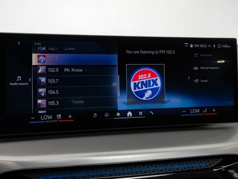 Used 2026 BMW 330i xDrive Sedan AWD/4WD image 30