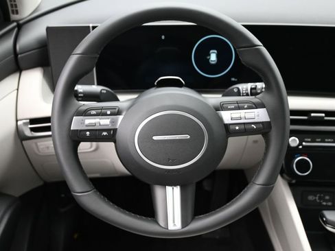 Used 2025 Hyundai Tucson SEL image 22