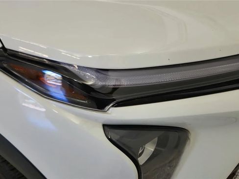 Used 2025 Chevrolet Trax ACTIV w/ Driver Confidence Package FWD image 14