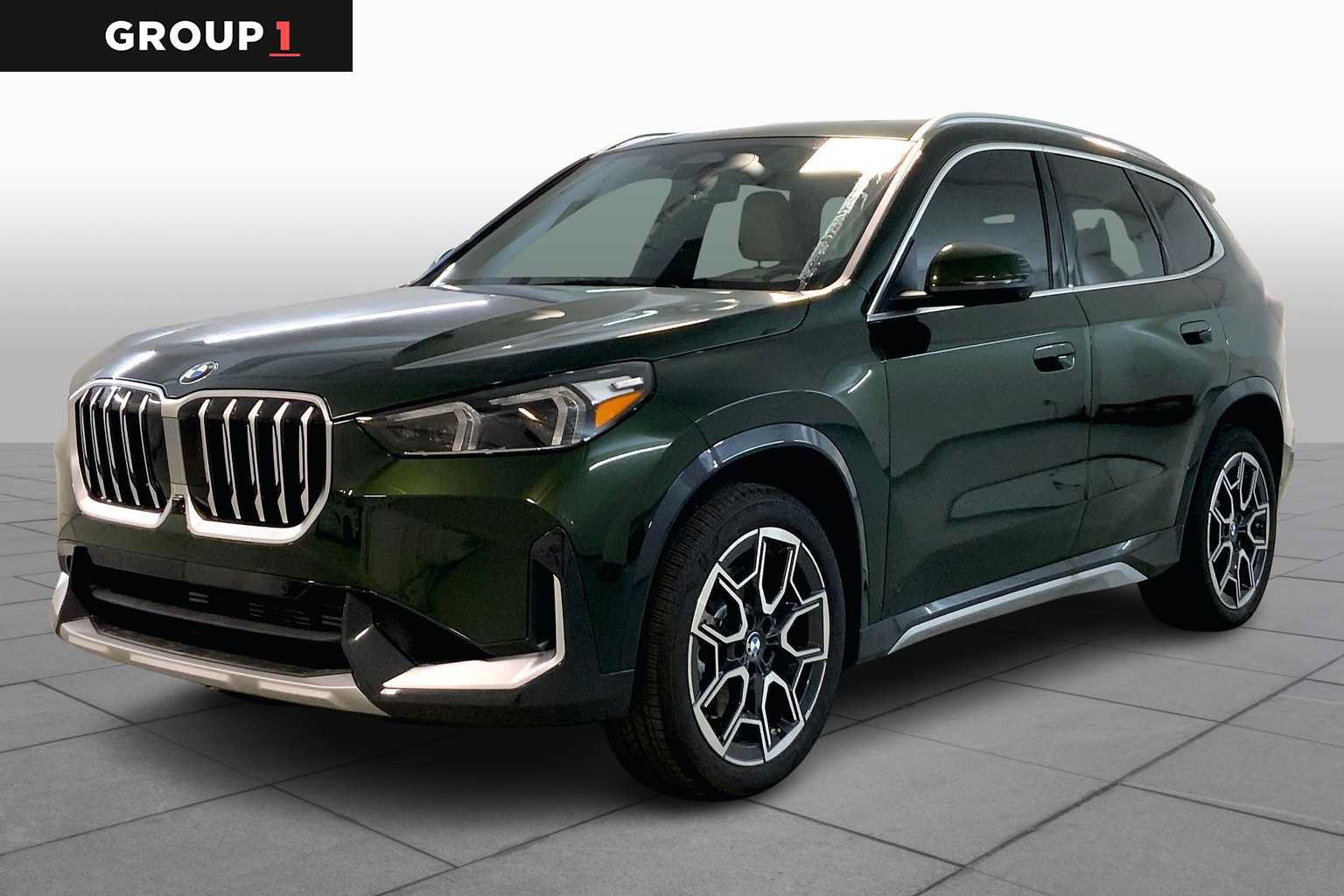 Used 2025 BMW X1 xDrive28i w/ Technology Package AWD/4WD image 1