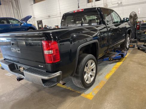 Used 2015 GMC Sierra 1500 SLE w/ SLE Value Package image 16