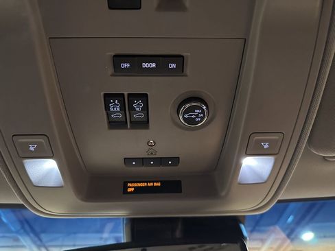 Used 2016 GMC Yukon XL Denali w/ Open Road Package image 29