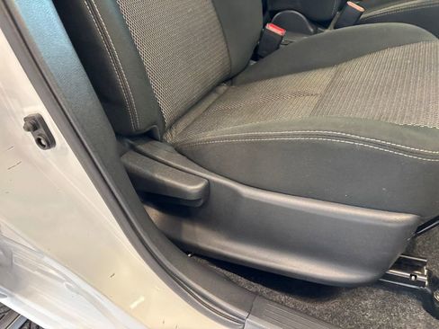 Used 2019 Nissan Versa SV FWD image 20