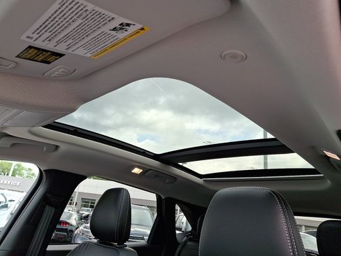 Used 2023 Ford Escape SE w/ PHEV Premium Package FWD image 21