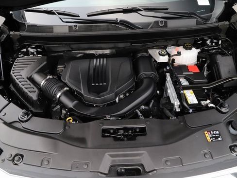 Used 2026 GMC Acadia Denali image 3