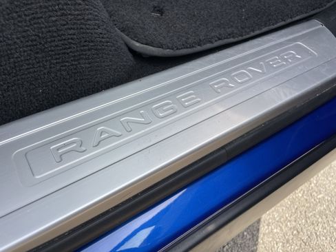 Used 2019 Land Rover Range Rover Sport SVR image 38