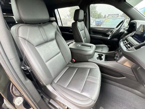Used 2023 Chevrolet Suburban RST AWD/4WD image 26