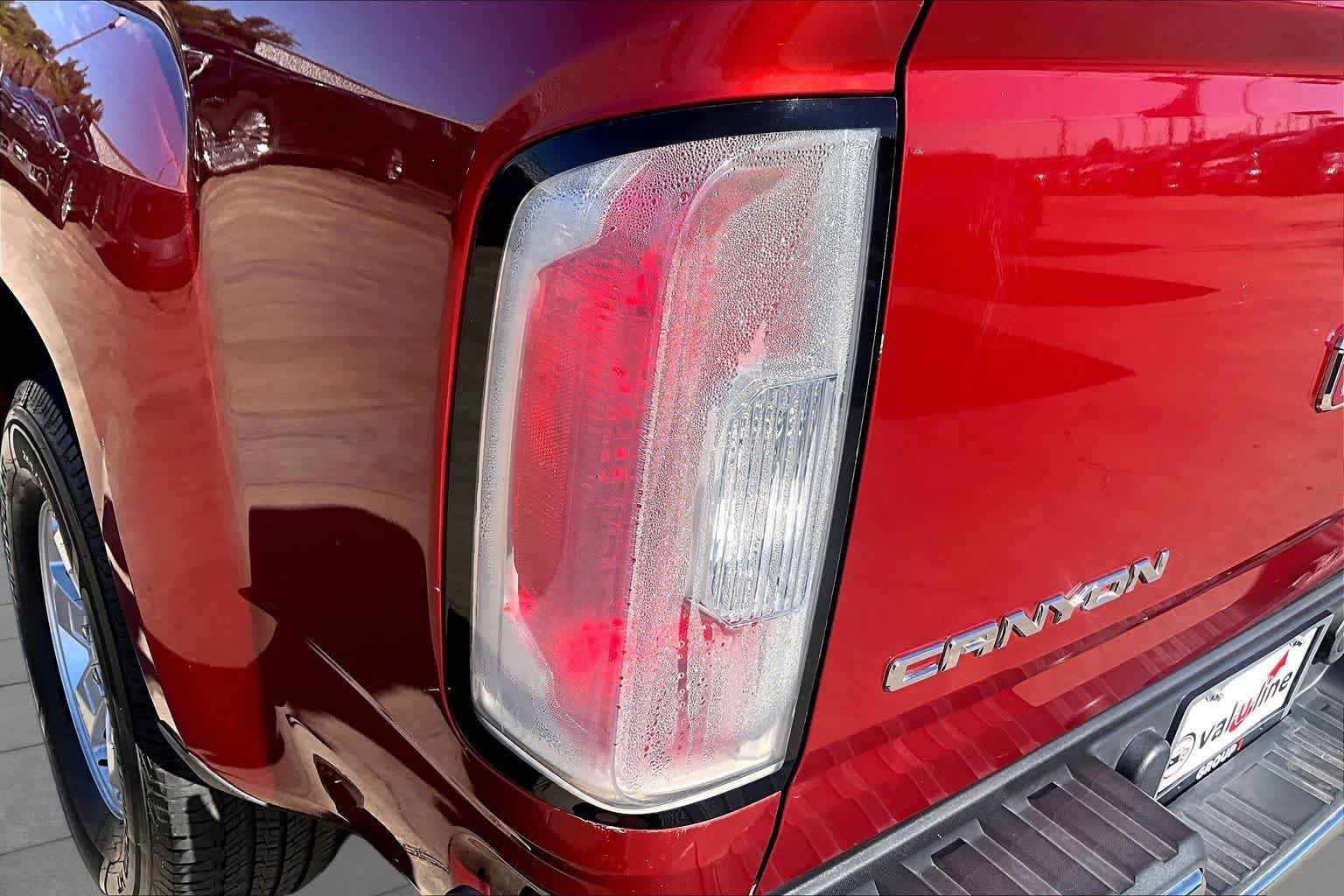 Used 2016 GMC Canyon 2WD Crew Cab w/ Convenience Package image 28
