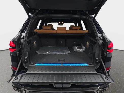 New 2026 BMW X5 xDrive50e w/ Executive Package image 12