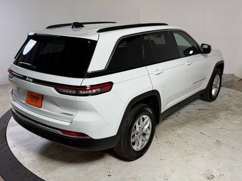 Certified 2025 Jeep Grand Cherokee Laredo X w/ Luxury Tech Group I image 7