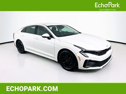 Used 2025 Kia K5 LXS image 1