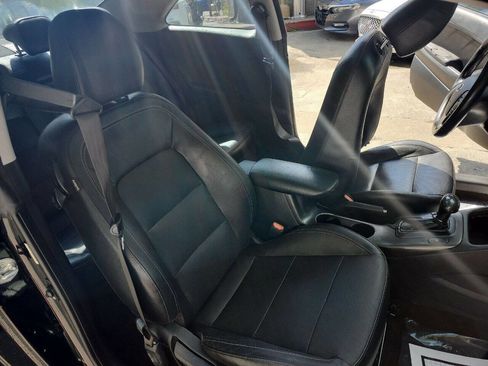 Used 2015 Kia Forte Koup EX w/ EX Premium Package image 16