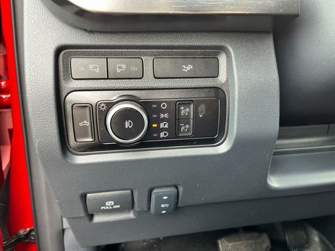 Used 2023 Ford F250 Lariat w/ Tremor Off-Road Package AWD/4WD image 13