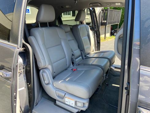 Used 2016 Honda Odyssey EX-L image 16