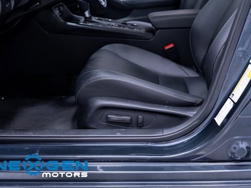 Used 2024 Honda Civic Sport Touring image 24