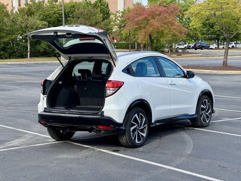 Used 2020 Honda HR-V Sport image 18