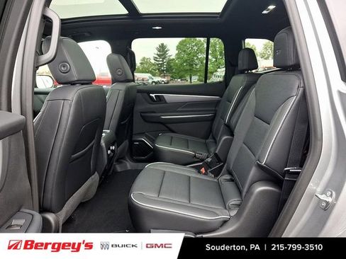 New 2026 Buick Enclave Sport Touring AWD/4WD image 7