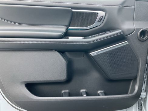 Used 2025 Ford Expedition Max Platinum w/ Stealth Performance Package image 30