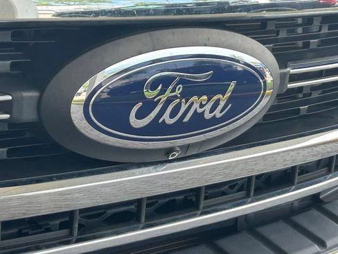 Used 2021 Ford F250 Lariat w/ Lariat Ultimate Package AWD/4WD image 23