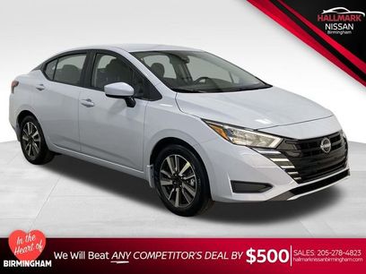 New 2025 Nissan Versa SV w/ Trunk Package