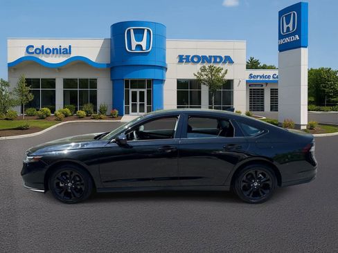 Used 2025 Honda Accord SE image 3