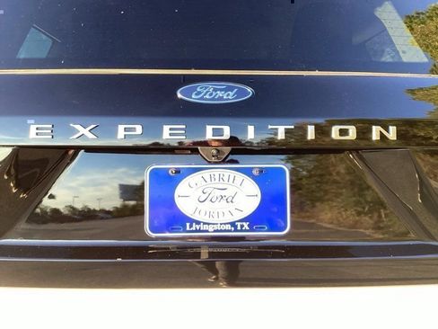 New 2025 Ford Expedition Active image 20
