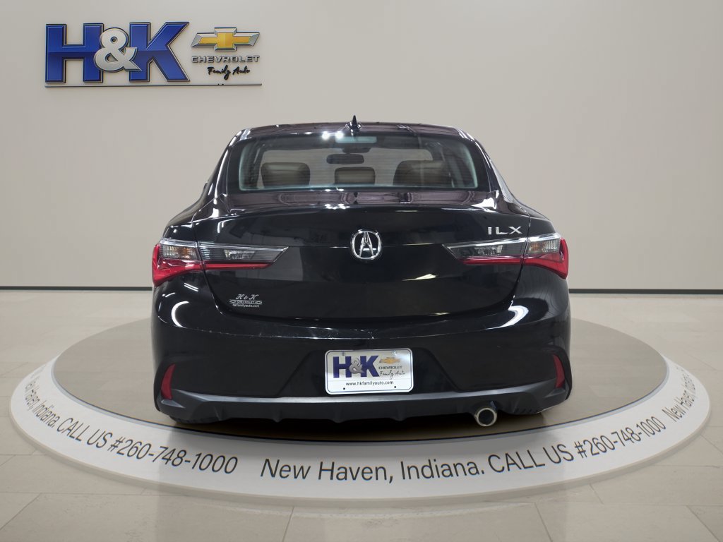 Used 2019 Acura ILX w/ Premium Package FWD image 5