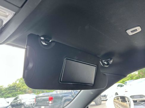 Used 2022 Dodge Challenger R/T image 29