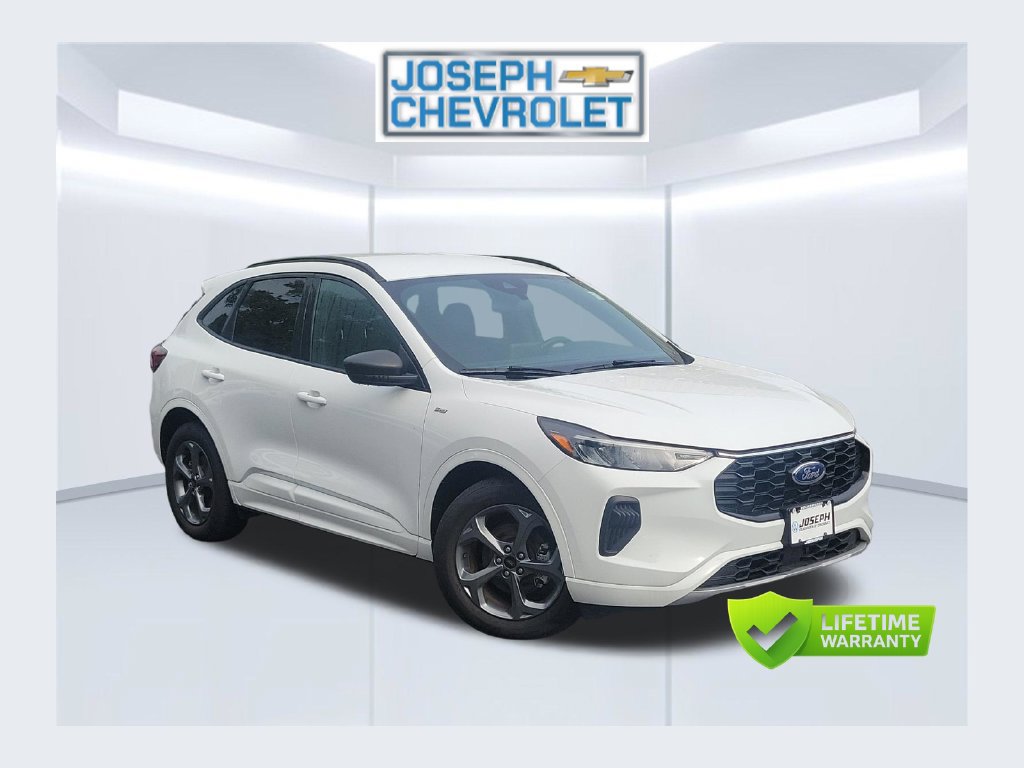 Used 2023 Ford Escape ST-Line w/ Equipment Group 301A FWD 360° Tour