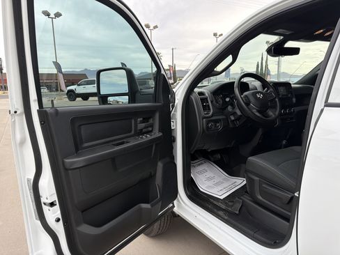 Used 2024 RAM 2500 Tradesman AWD/4WD image 12