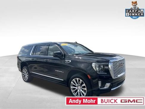 Used 2022 GMC Yukon XL Denali AWD/4WD image 1