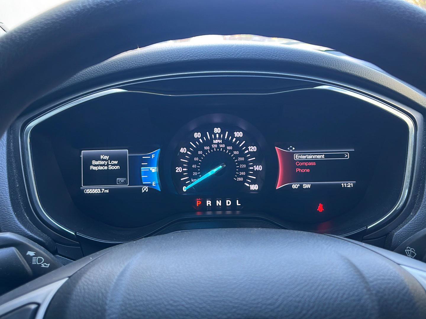 Used 2020 Ford Fusion SE FWD image 11