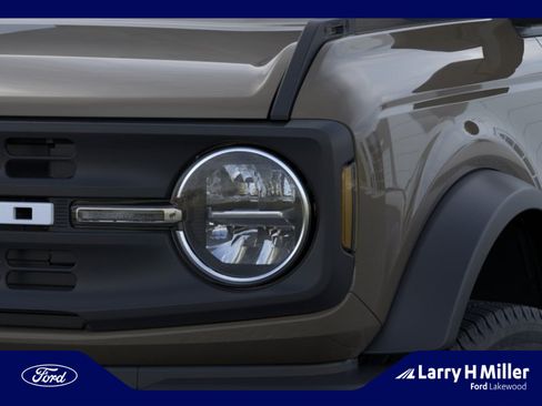 New 2025 Ford Bronco 4-Door AWD/4WD image 20