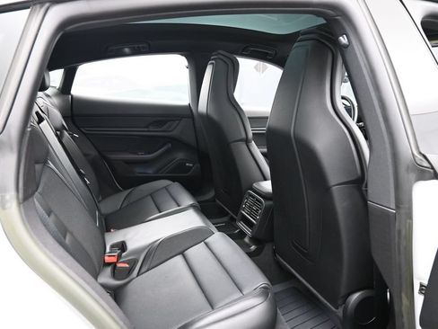 Certified 2022 Porsche Taycan RWD image 26