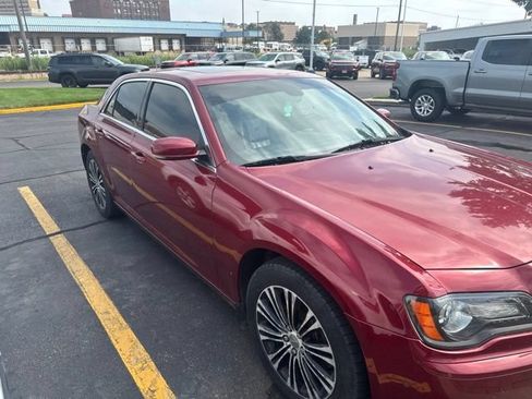 Used 2014 Chrysler 300 S w/ Luxury Group AWD/4WD image 3